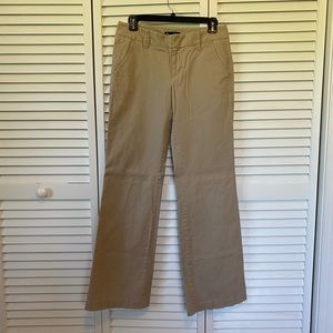 Womens Khaki pants - Gap size 1